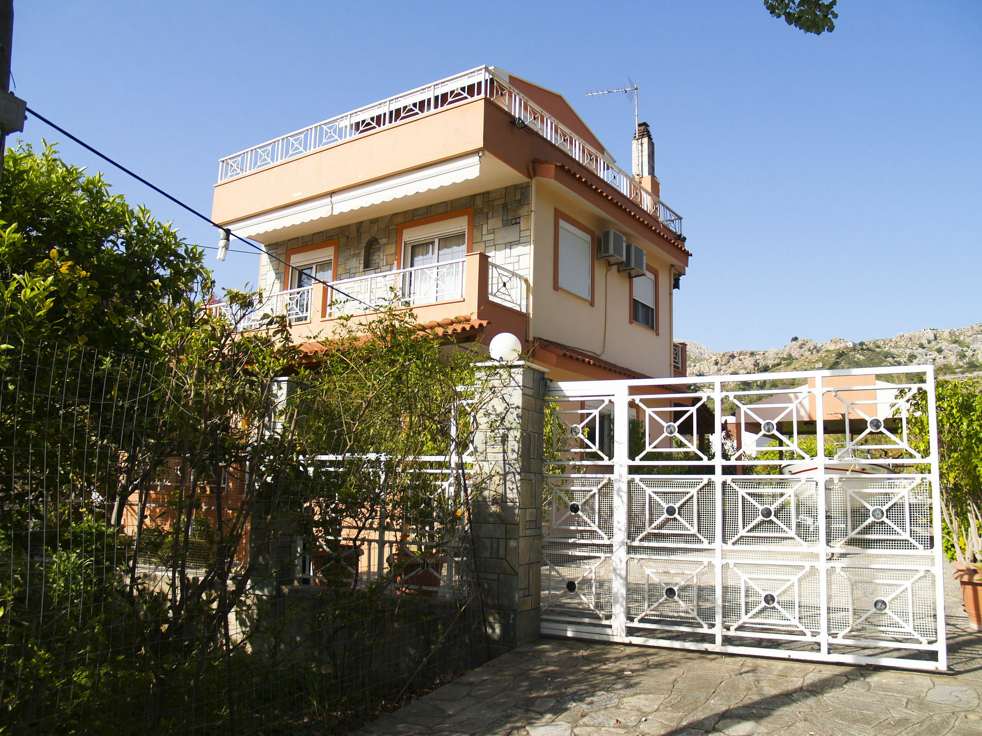 Mediterraneo Stegna Luaran gambar